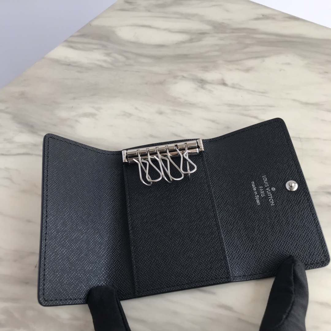 M62630  6 KEY HOLDER, LOUIS VUITTON LV