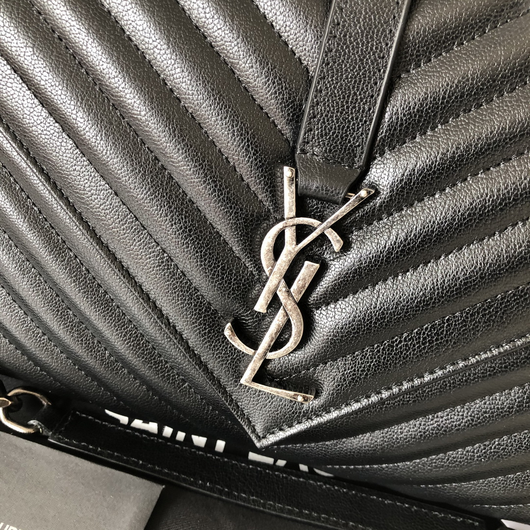 487212 CLASSIC LARGE COLLÈGE BAG  MATELASSÉ LEATHER, YSL Saint Laurent