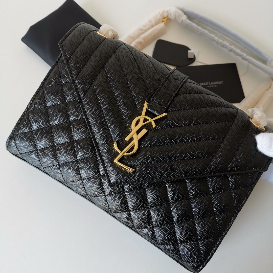 487206 ENVELOPE MEDIUM BAG IN GRAIN DE POUDRE EMBOSSED LEATHER, YSL Saint Laurent