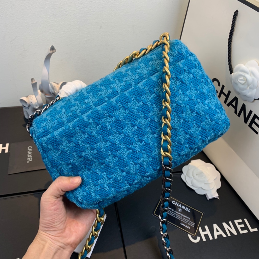 AS1160  chanel 19 flap bag
