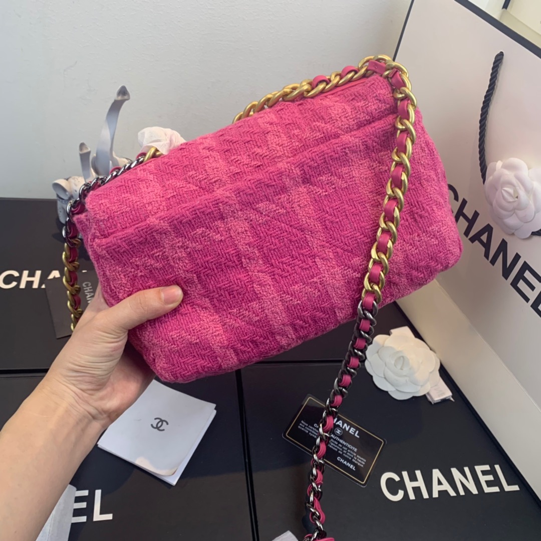AS1160  chanel 19 flap bag