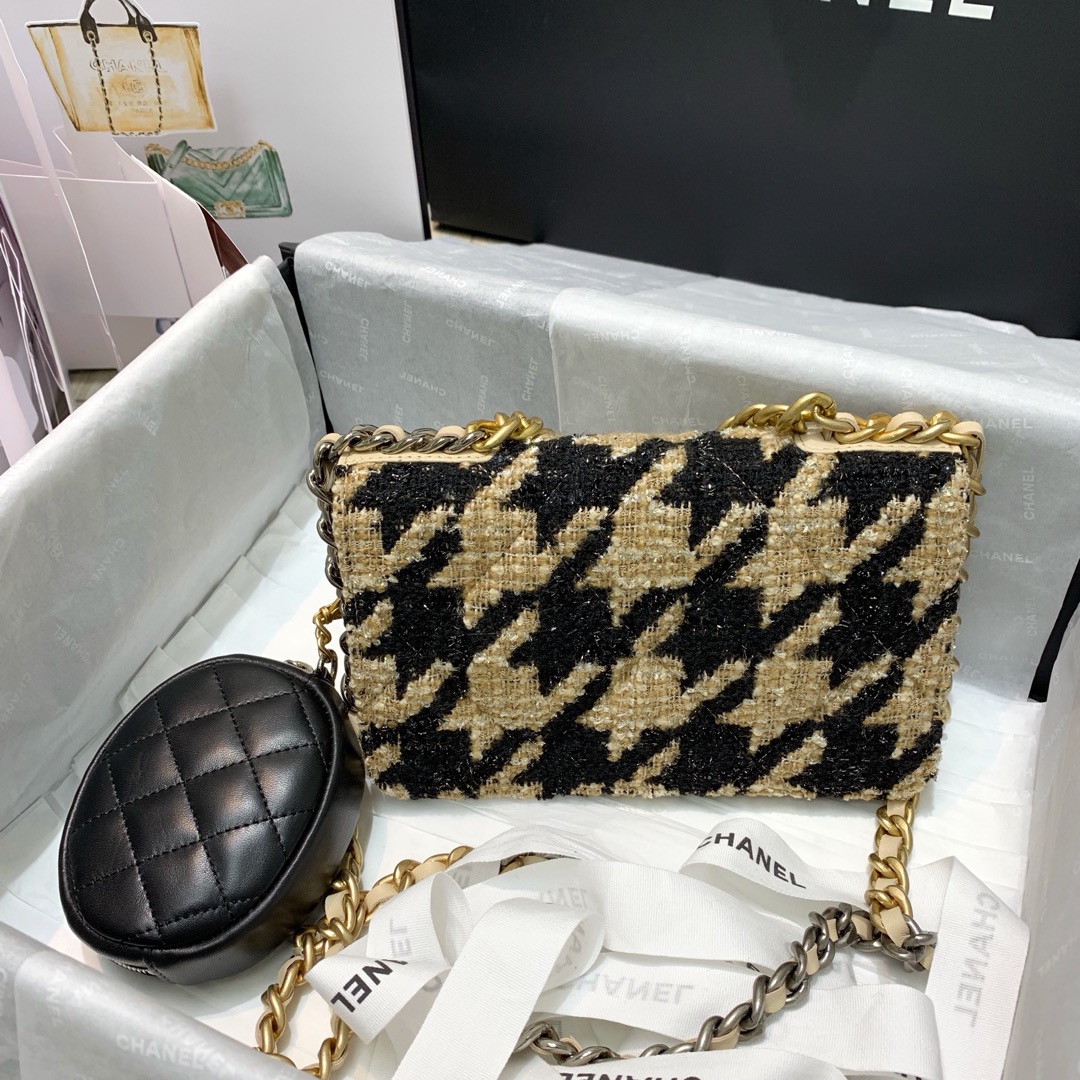 AP0985 chanel 19 wallet on chain & coin purse