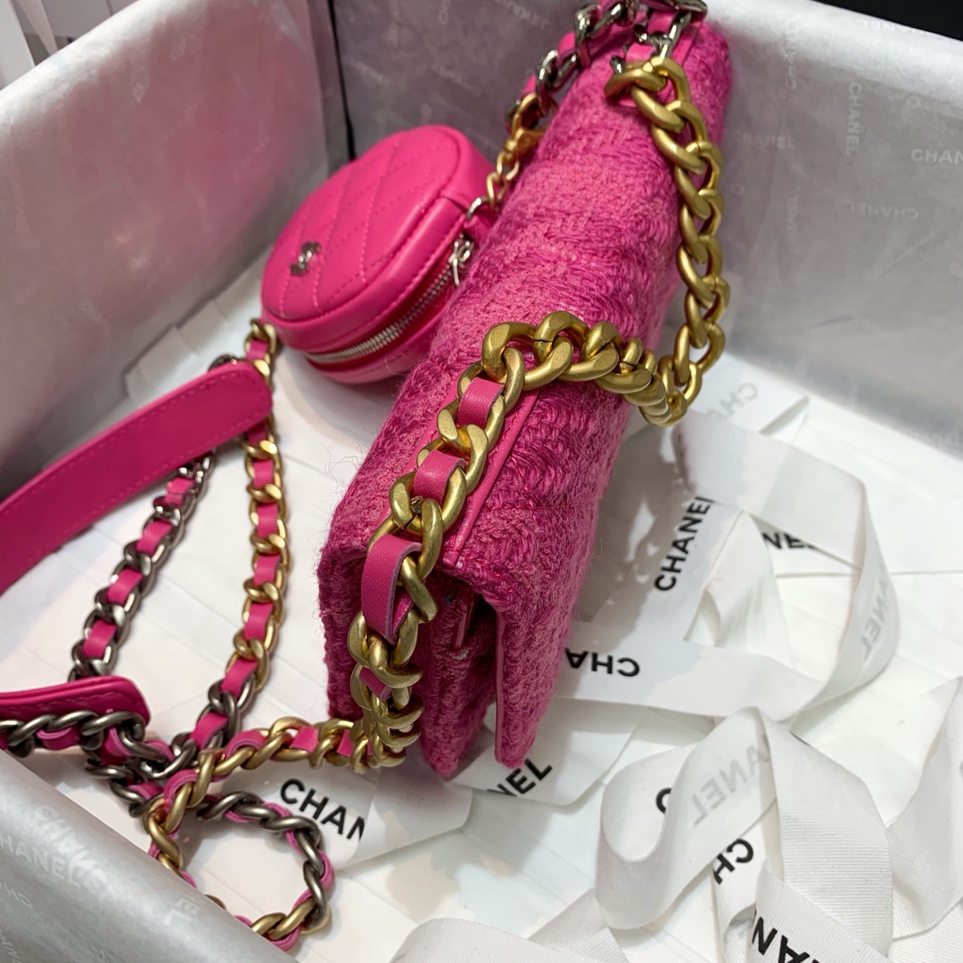 AP0985 chanel 19 wallet on chain & coin purse