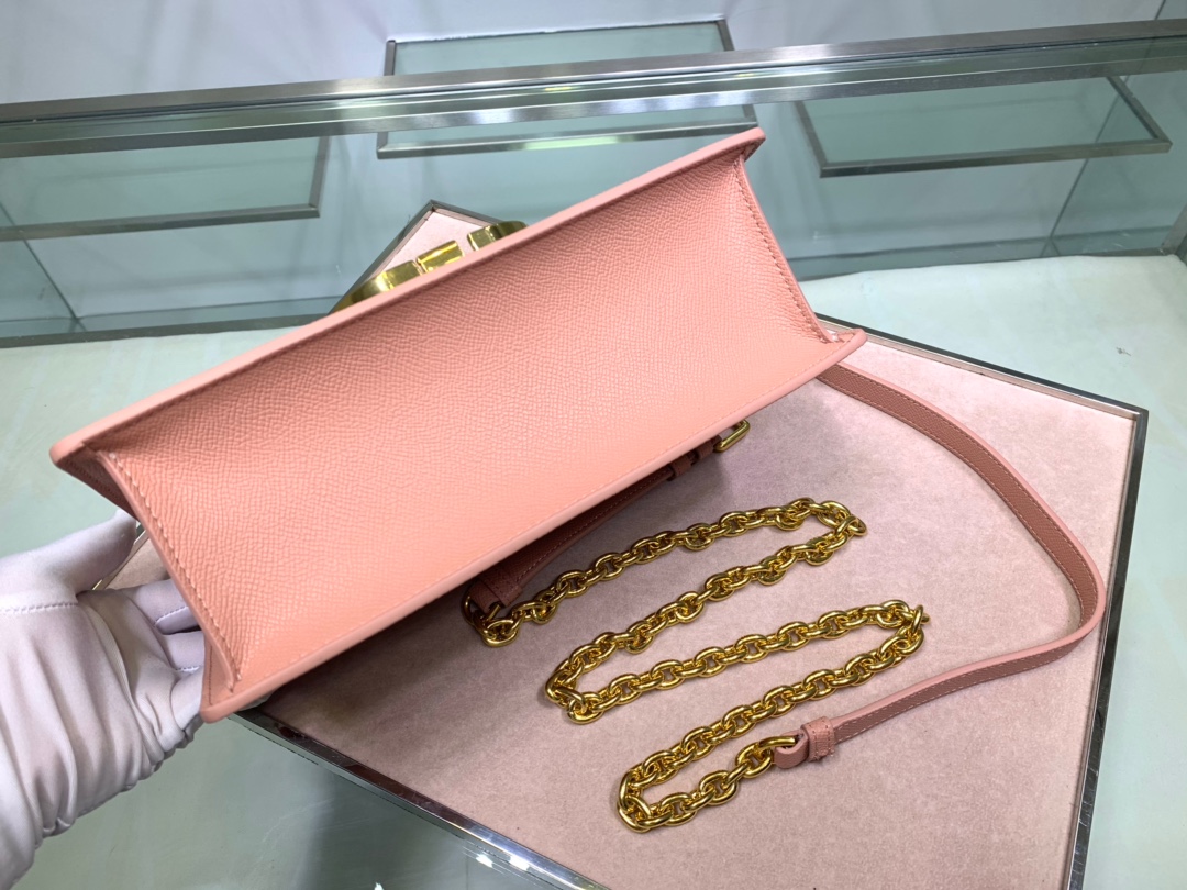  M9208 BLUSH 30 MONTAIGNE STAMPED GRAIN CALFSKIN FLAP CHAIN BAG, DIOR HANDBAG