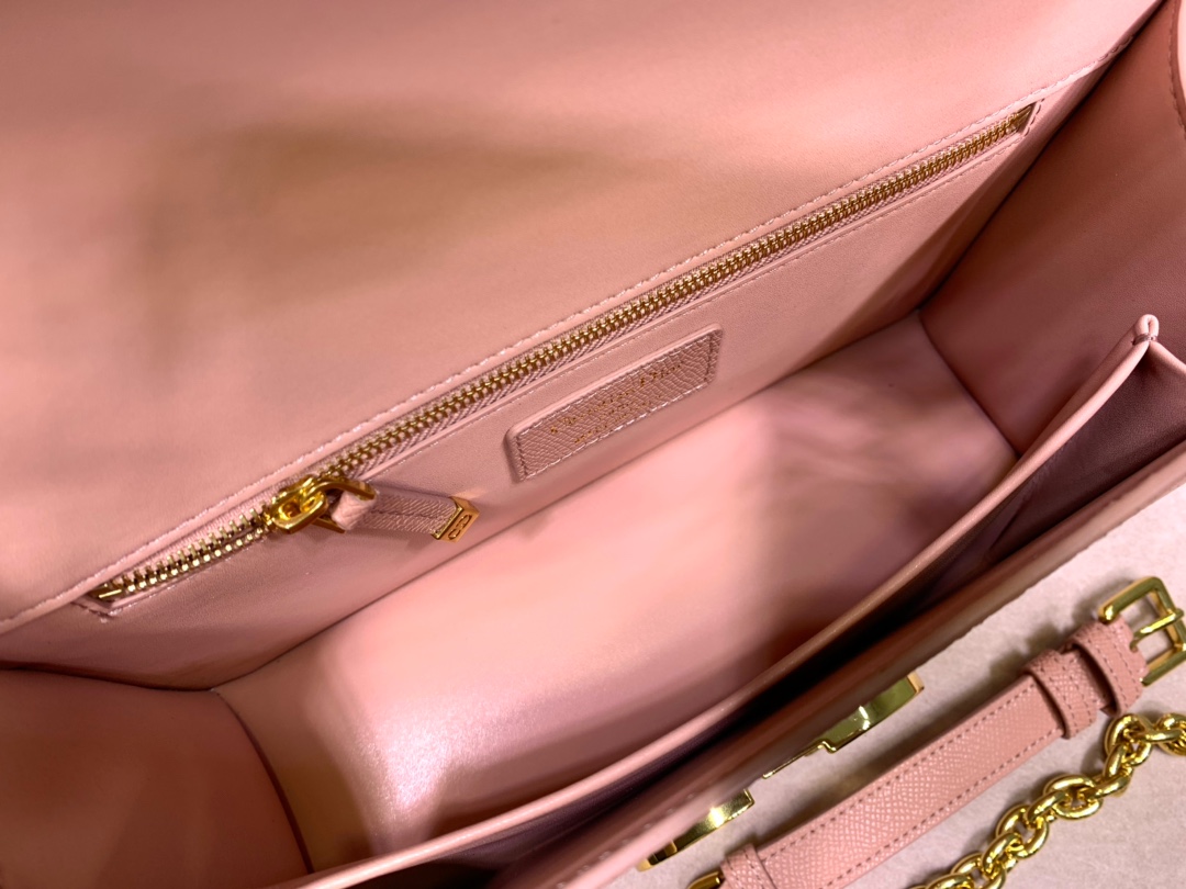  M9208 BLUSH 30 MONTAIGNE STAMPED GRAIN CALFSKIN FLAP CHAIN BAG, DIOR HANDBAG
