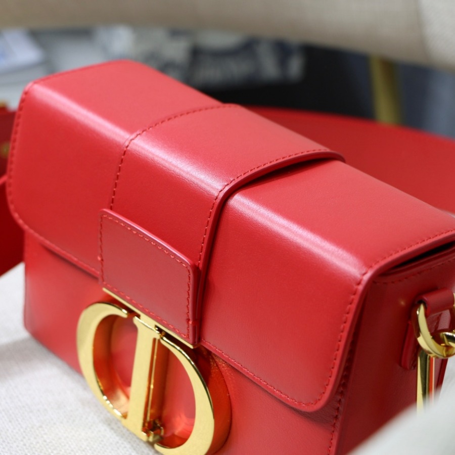 M9204 30 MONTAIGNE LAMBSKIN BOX BAG, DIOR HANDBAG