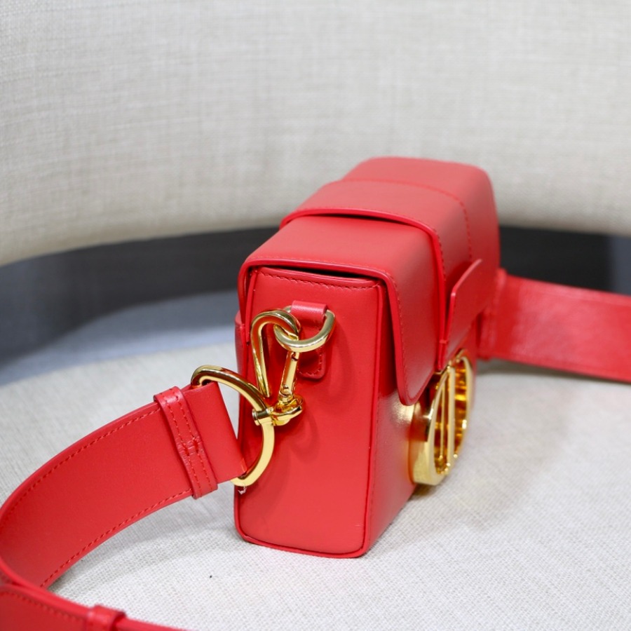  M9204 30 MONTAIGNE LAMBSKIN BOX BAG, DIOR HANDBAG