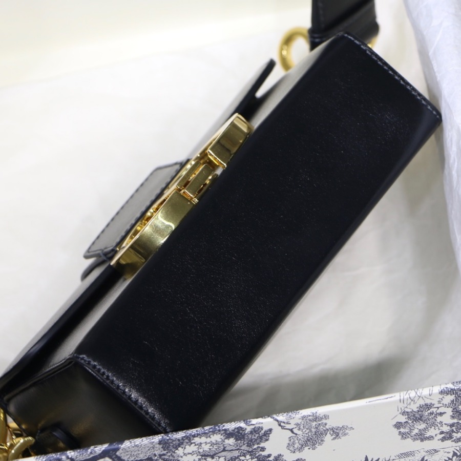  M9204 30 MONTAIGNE LAMBSKIN BOX BAG, DIOR HANDBAG