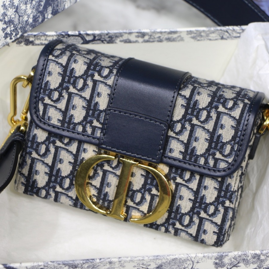  M9204 30 MONTAIGNE JACQUARD CANVAS BOX BAG, DIOR HANDBAG