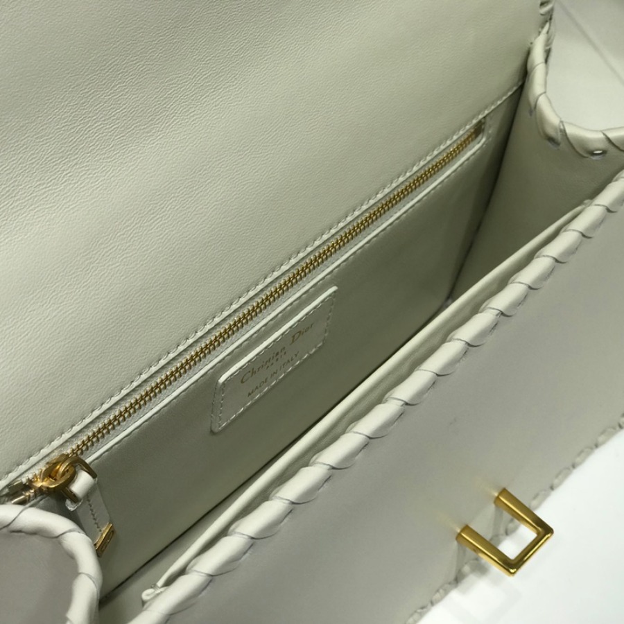  M9220 CHALK WHITE 30 MONTAIGNE THREADED EDGES CALFSKIN FLAP CHAIN BAG, DIOR HANDBAG