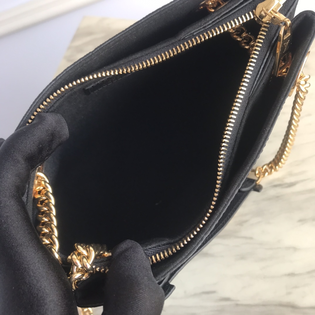 M43748, Surene BB Monogram canvas handbags, Louis Vuitton LV