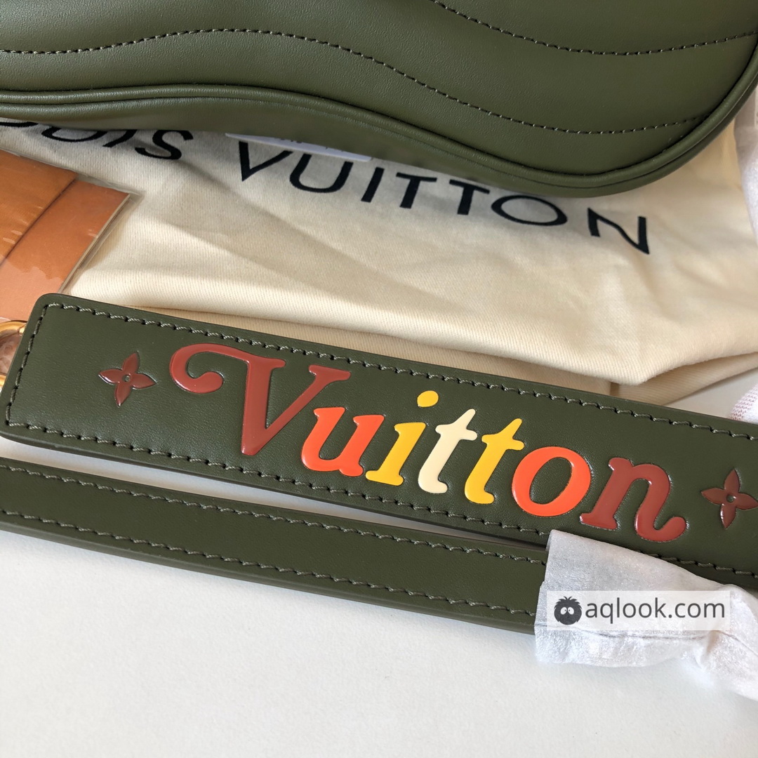 M55383, LOUIS VUITTON NEW WAVE CHAIN BAG MM, Louis Vuitton LV