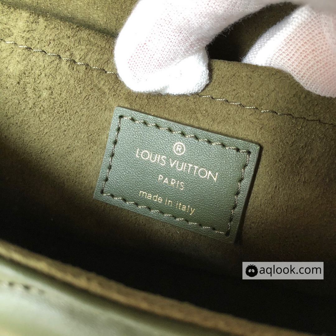 M55383, LOUIS VUITTON NEW WAVE CHAIN BAG MM, Louis Vuitton LV
