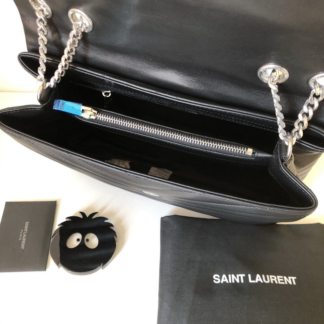 487216, YSL Saint Laurent, MEDIUM LOULOU CHAIN BAG, Y MATELASSÉ LEATHER