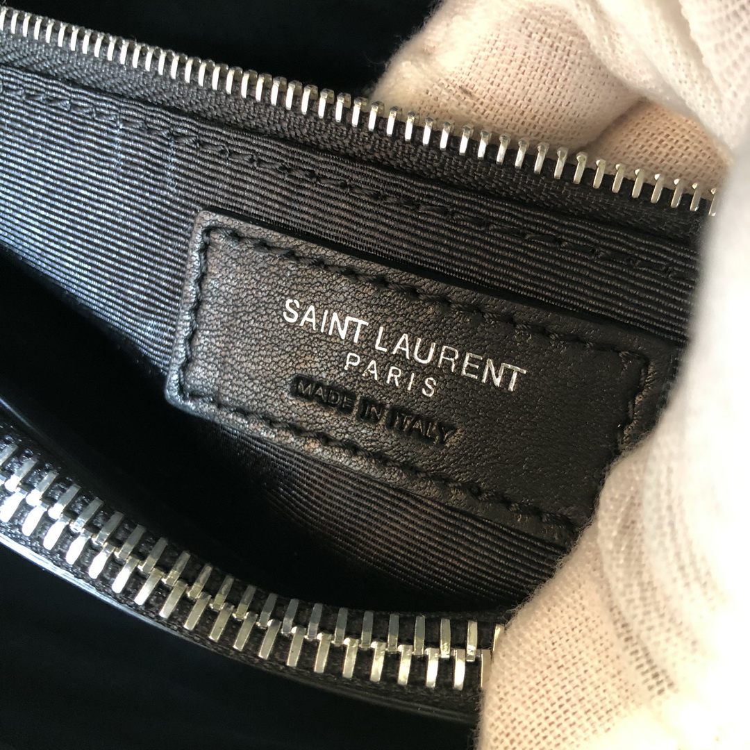 487216, YSL Saint Laurent, MEDIUM LOULOU CHAIN BAG, Y MATELASSÉ LEATHER