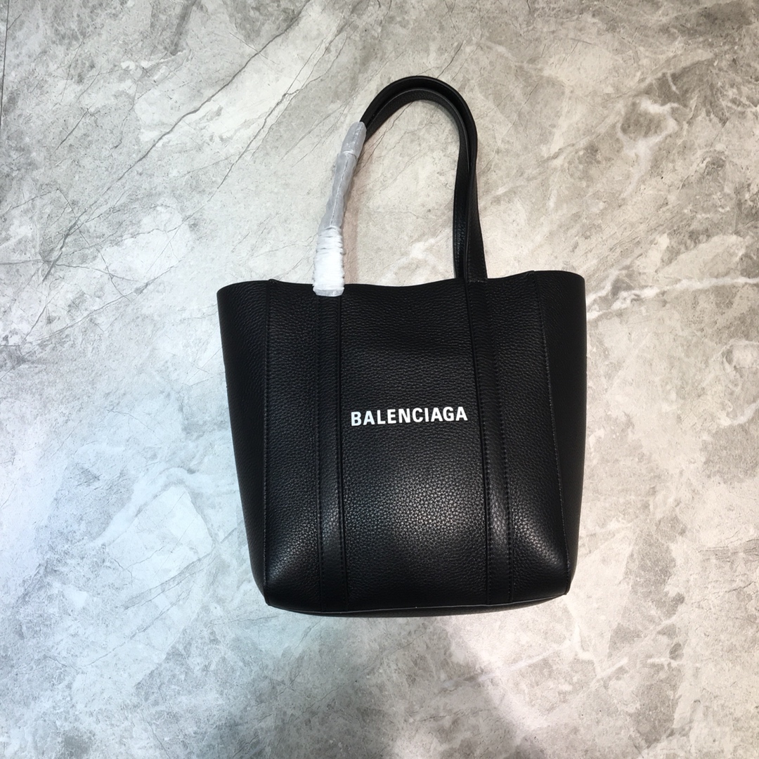 EVERYDAY XXS TOTE BAG, BALENCIAGA HANDBAGS