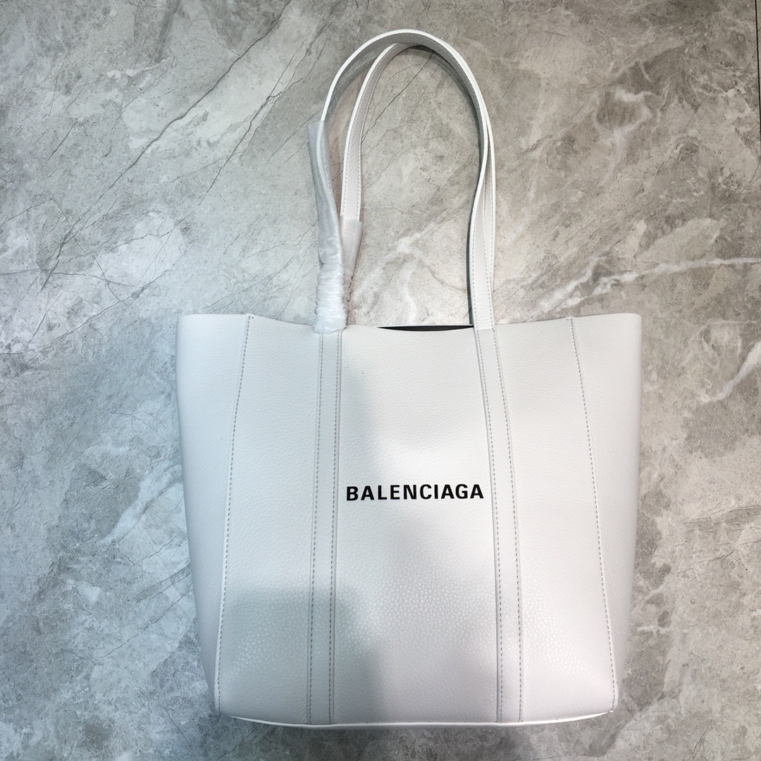 EVERYDAY XS TOTE BAG, BALENCIAGA HANDBAGS