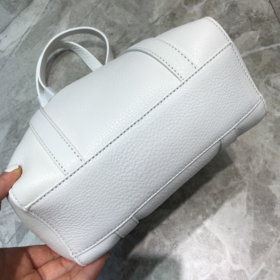 EVERYDAY XXS TOTE BAG, BALENCIAGA HANDBAGS