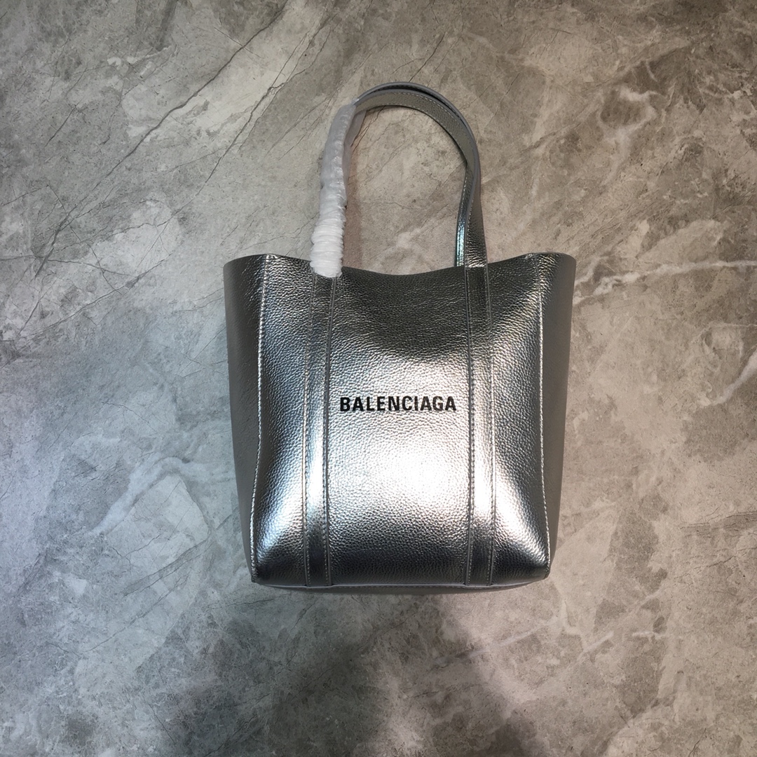 EVERYDAY XXS TOTE BAG, BALENCIAGA HANDBAGS