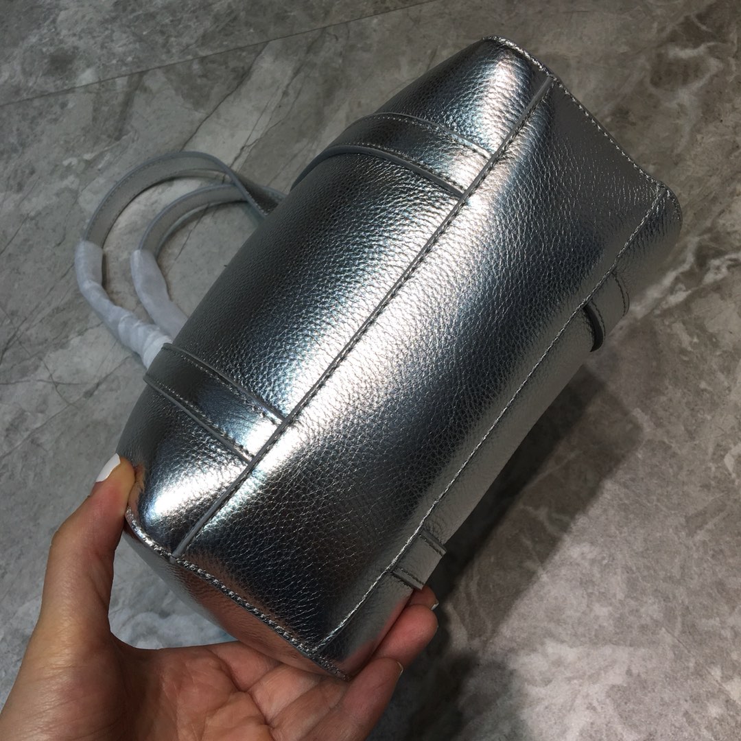 EVERYDAY XXS TOTE BAG, BALENCIAGA HANDBAGS