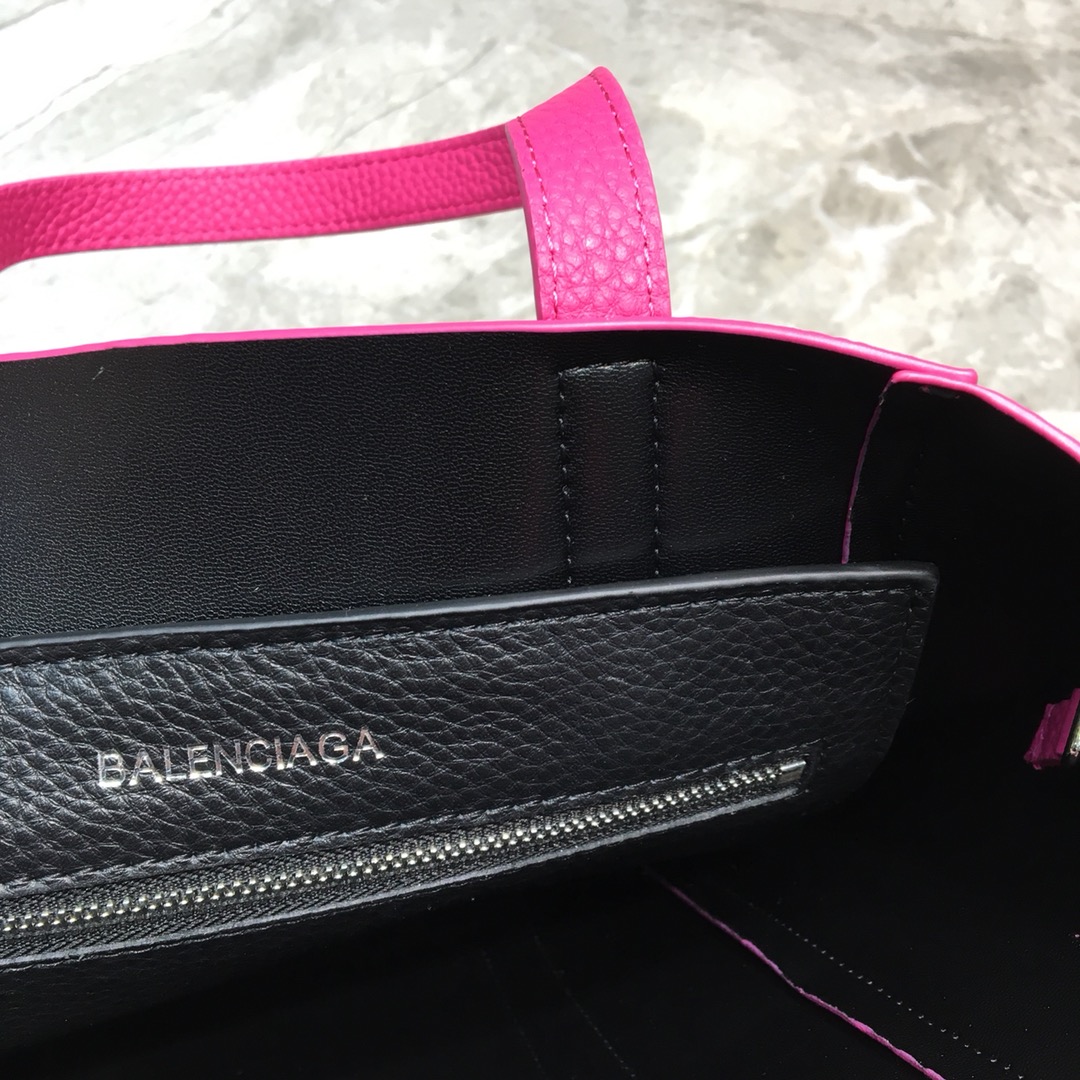 EVERYDAY XXS TOTE BAG, BALENCIAGA HANDBAGS