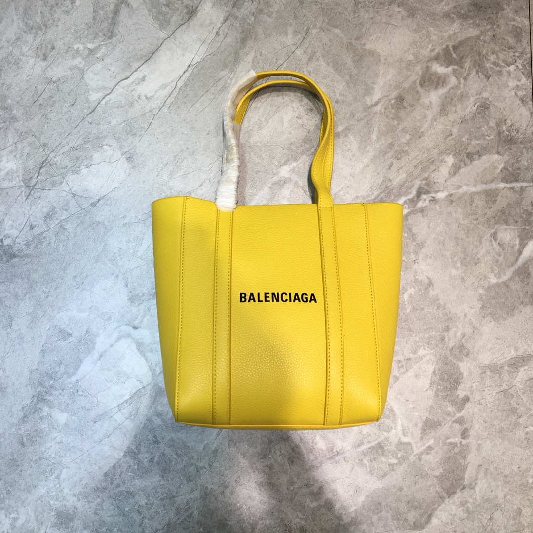 EVERYDAY XXS TOTE BAG, BALENCIAGA HANDBAGS