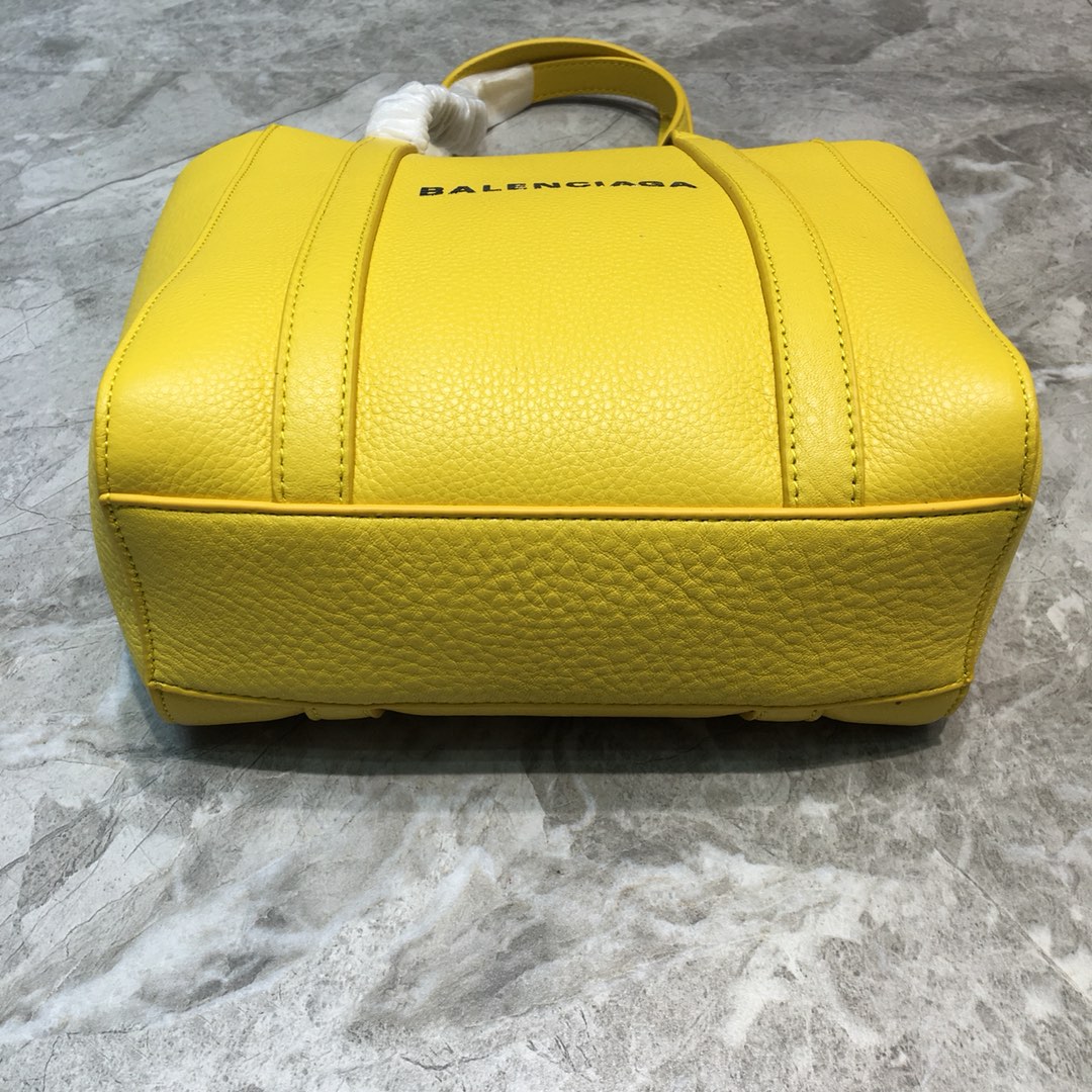 EVERYDAY XXS TOTE BAG, BALENCIAGA HANDBAGS
