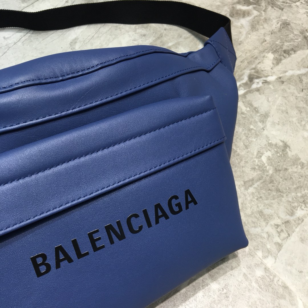 EVERYDAY XS BELTPACK, BALENCIAGA HANDBAG