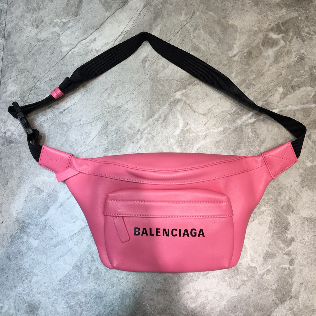 EVERYDAY XS BELTPACK, BALENCIAGA HANDBAG