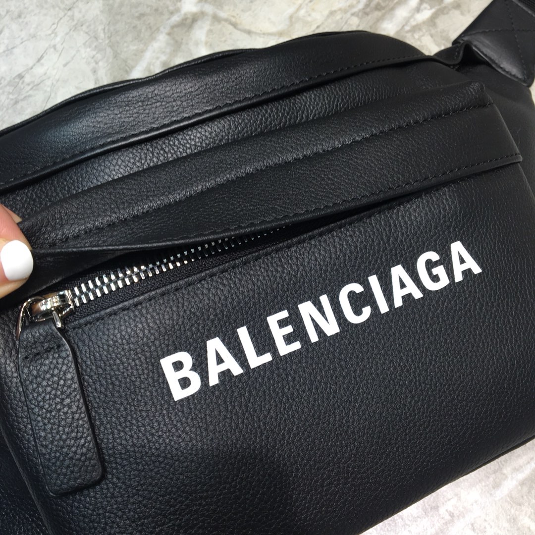 EVERYDAY XS BELTPACK, BALENCIAGA HANDBAG