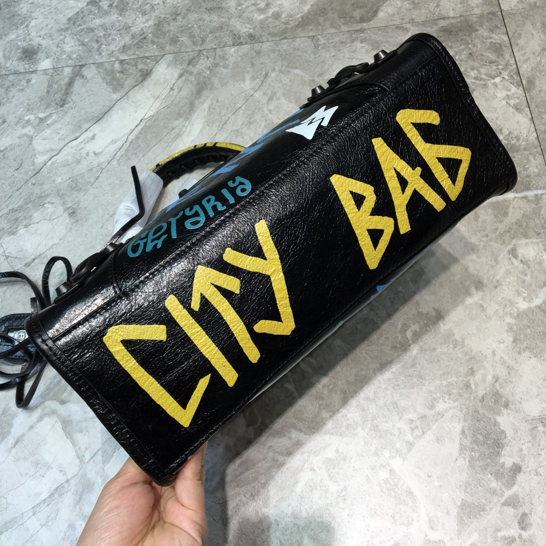 CLASSIC CITY SMALL SHOULDER BAG, BALENCIAGA HANDBAGS