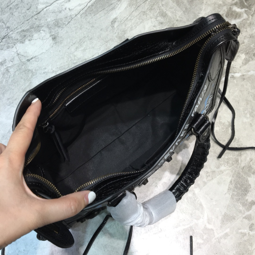 CLASSIC CITY SMALL SHOULDER BAG, BALENCIAGA HANDBAGS