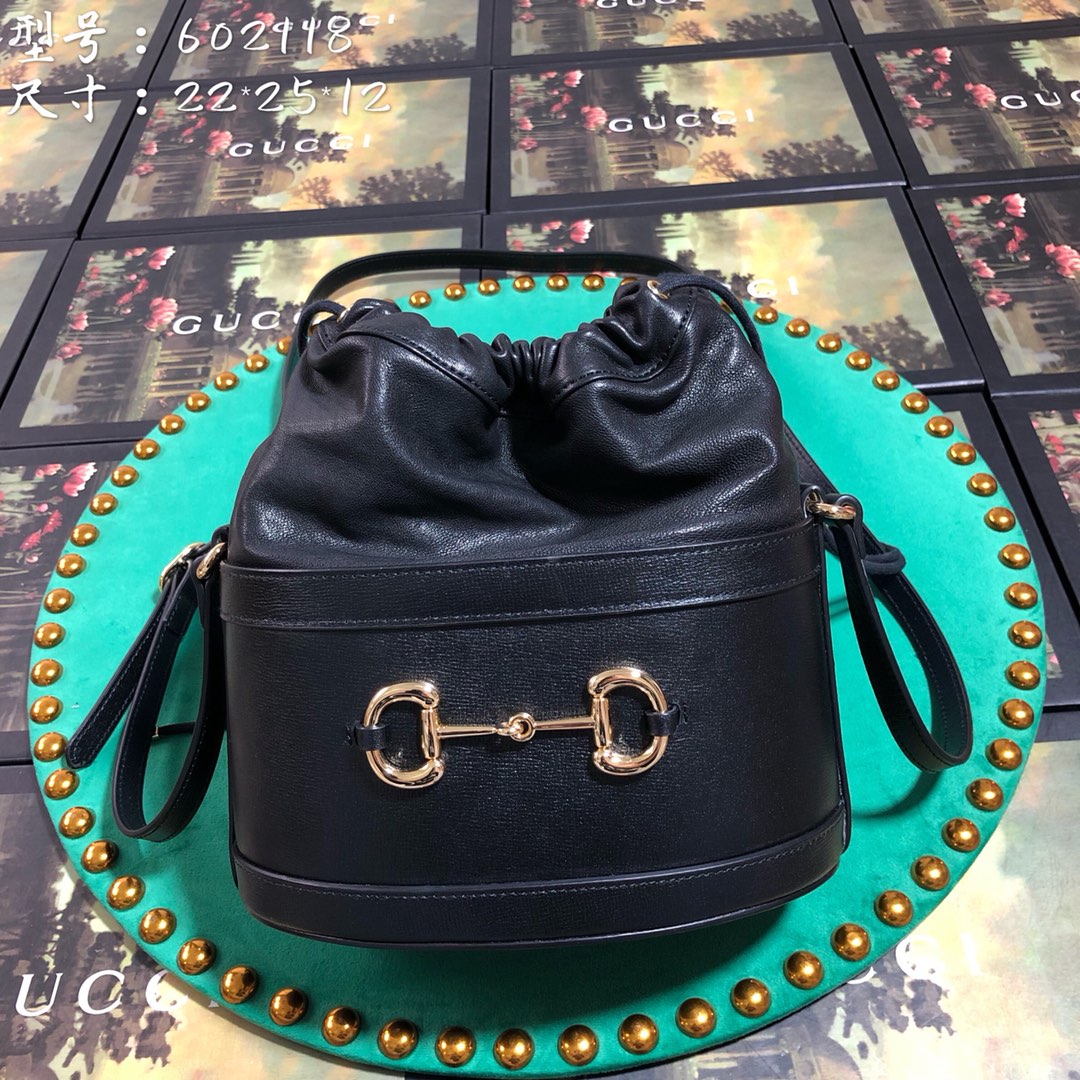 602118 Gucci 1955 Horsebit bucket bag