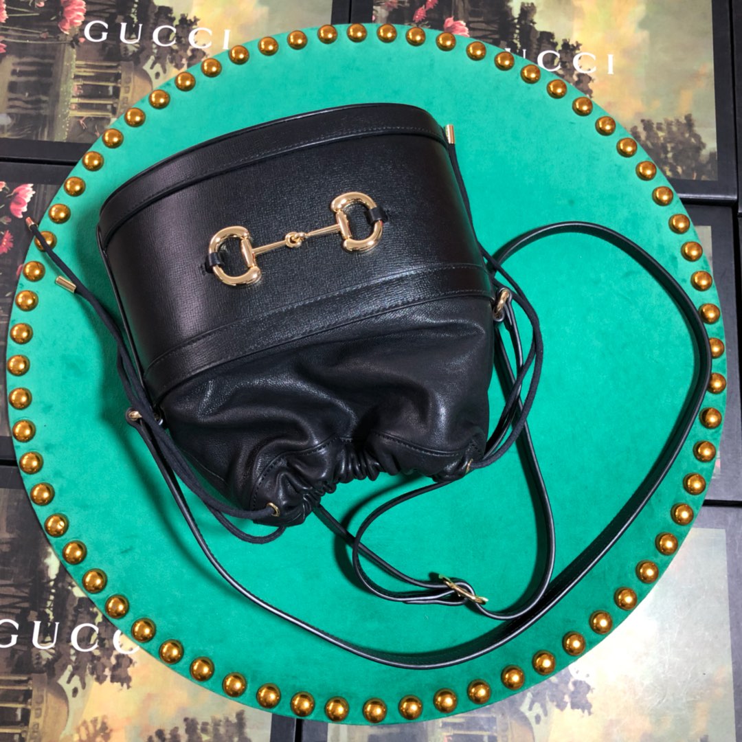 602118 Gucci 1955 Horsebit bucket bag