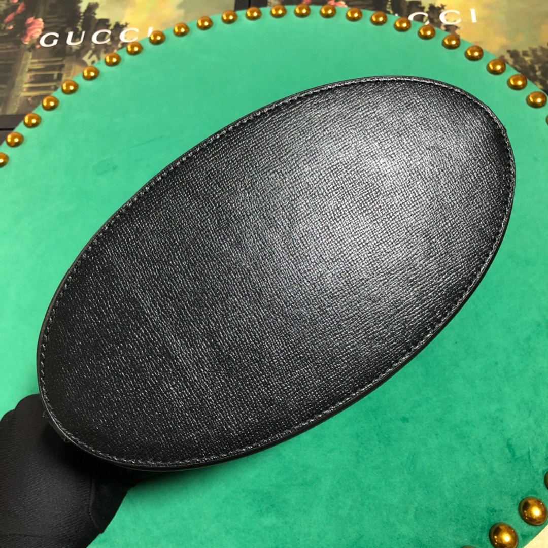 602118 Gucci 1955 Horsebit bucket bag