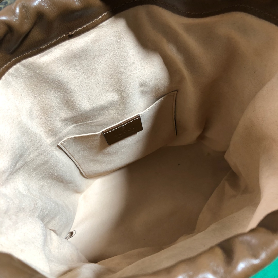 602118 Gucci 1955 Horsebit bucket bag