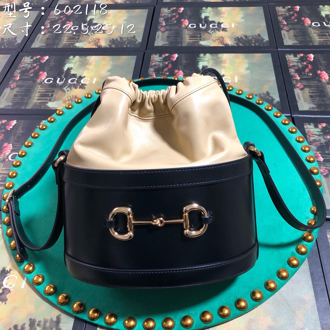 602118 Gucci 1955 Horsebit bucket bag