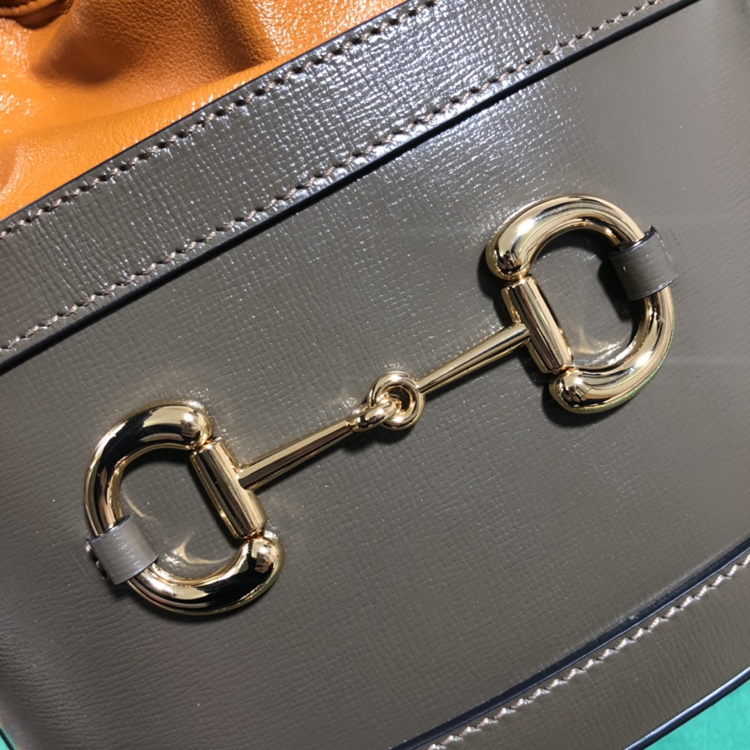 602118 Gucci 1955 Horsebit bucket bag