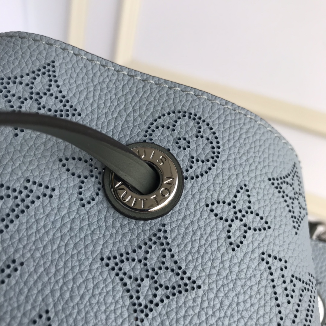 M55906 MURIA Leather Bucket Bag, Crossbody Purse | LOUIS VUITTON
