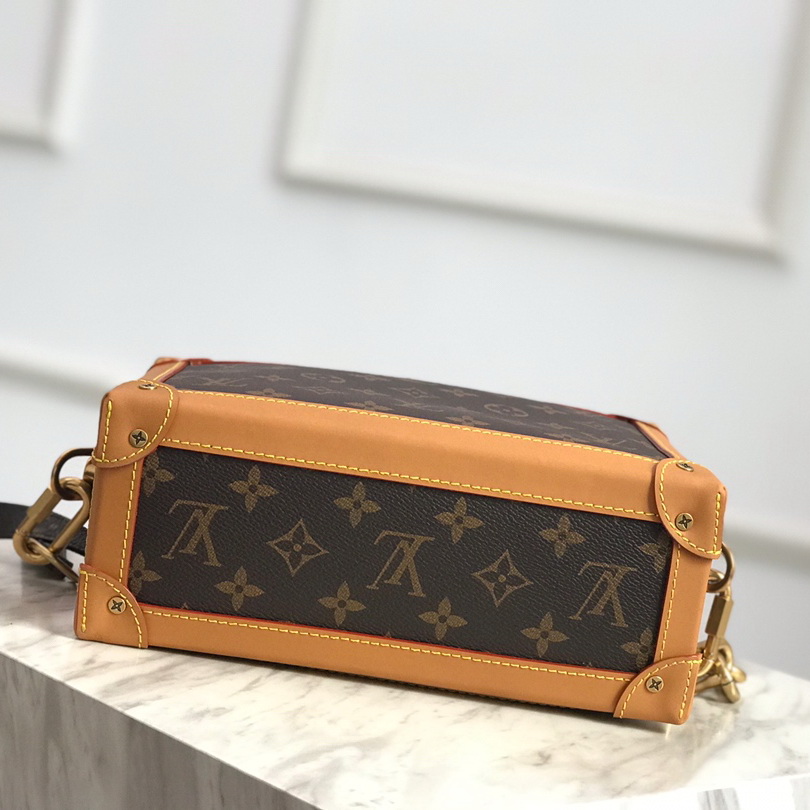 M44660 SOFT TRUNK, Louis Vuitton LV