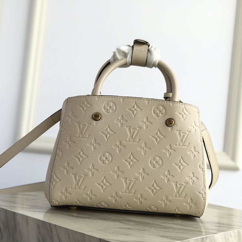 M44607, LOUIS VUITTON LV, MONTAIGNE BB For the dynamic businesswoman