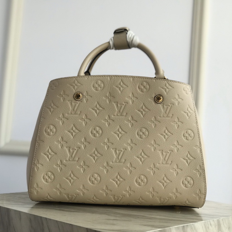 M44061,LOUIS VUITTON LV, MONTAIGNE MM For the dynamic businesswoman