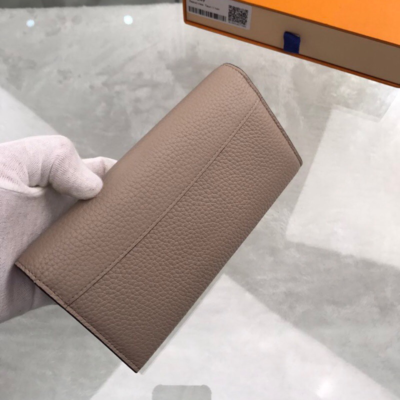 M61249 CAPUCINES WALLET, LOUIS VUITTON WALLETS