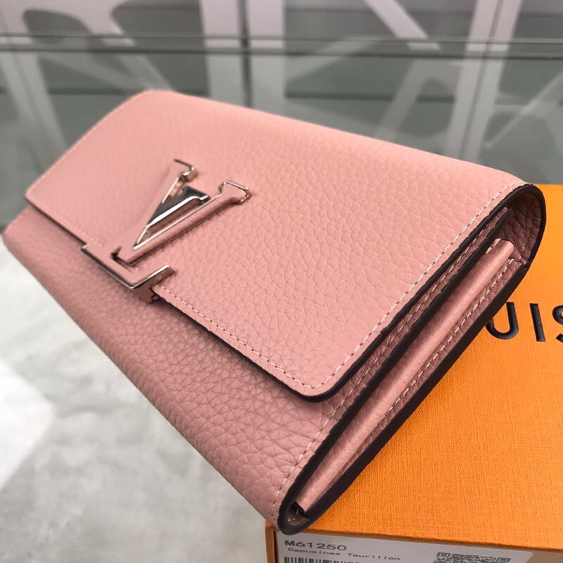 M61250 CAPUCINES WALLET, LOUIS VUITTON WALLETS