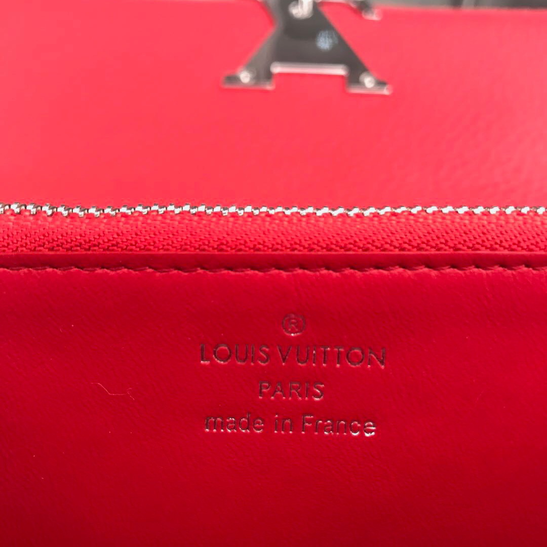 M61471 CAPUCINES WALLET, LOUIS VUITTON WALLETS