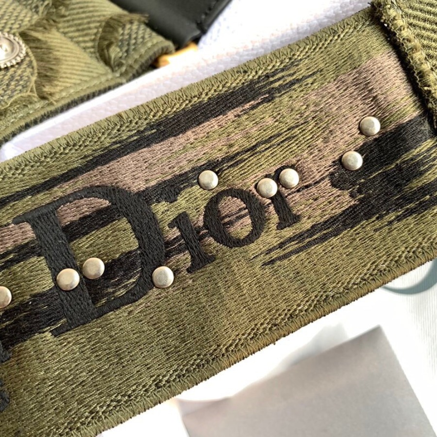 GREEN MULTICOLOR CAMOUFLAGE FULLY EMBROIDERED STRAP