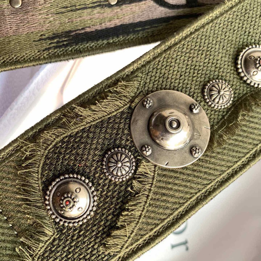 GREEN MULTICOLOR CAMOUFLAGE FULLY EMBROIDERED STRAP