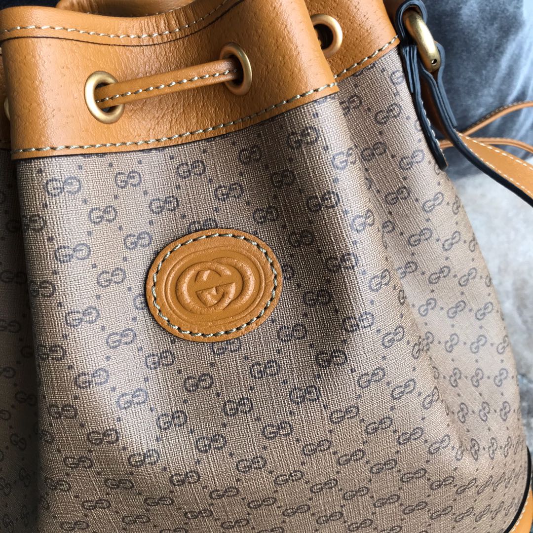 602691 Disney x Gucci small bucket bag, GUCCI Bucket and Hobo Bags for Women