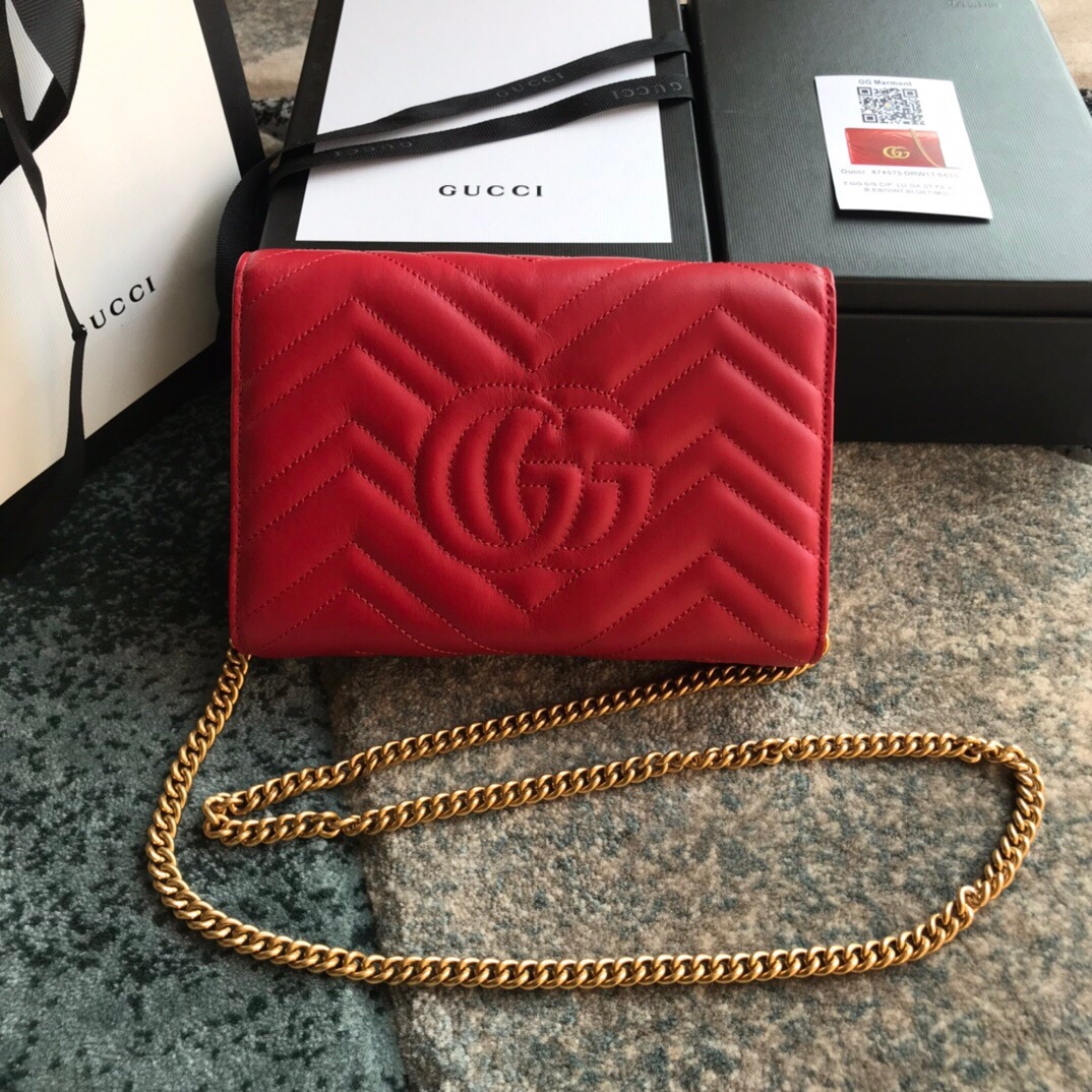 474575 Gucci GG Marmont matelassé mini bag