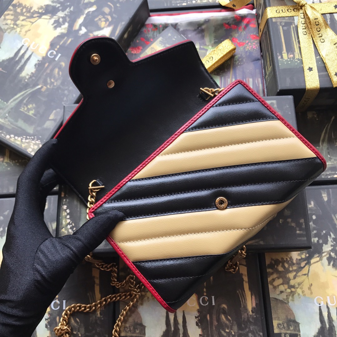 573807 Gucci GG Marmont matelassé mini bag